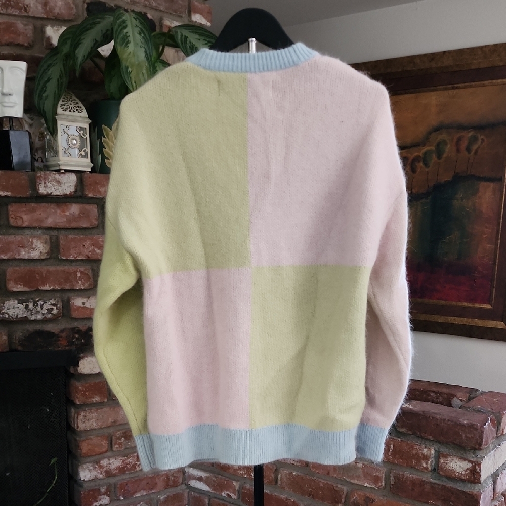 Teddy Fresh x Care Bears Pastel Bear Graphic Unisex Cardigan Sweater - Picture 5 of 16